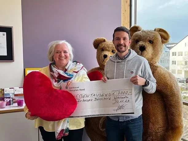 Spendenübergabe an das Kinderhospiz Bärenherz Wiesbaden